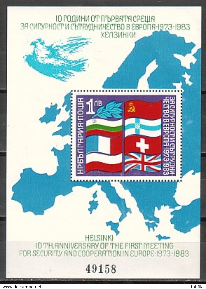 BULGARIE - 1982 - 10an De La 1er Conf. Sur La Securite Et La Cooperation En Europe - Drapeaux  - Bl** - Blocks & Sheetlets