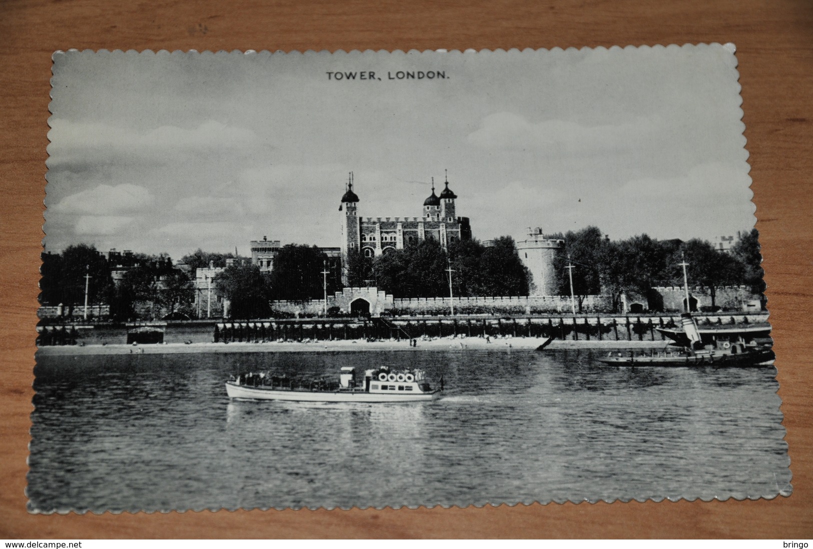 91- Tower, London, Boat - Tower Of London