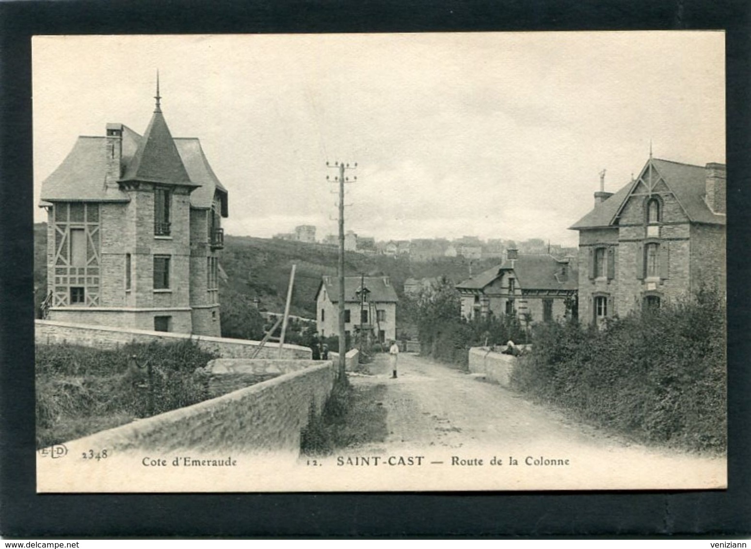 CPA - SAINT CAST - Route De La Colonne, Animé - Saint-Cast-le-Guildo