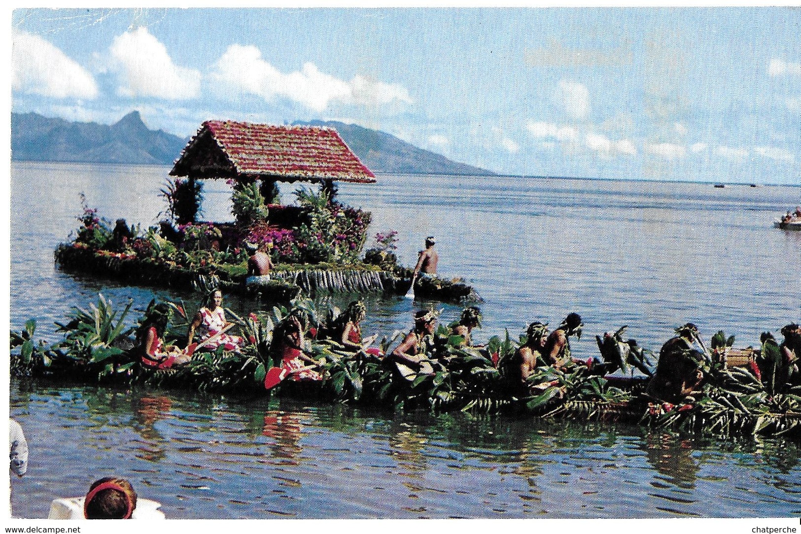 OCÉANIE TAHITI  CONCOURS DE PIROGUES FLEURIES C16732 DIST. SINCERE - Tahiti