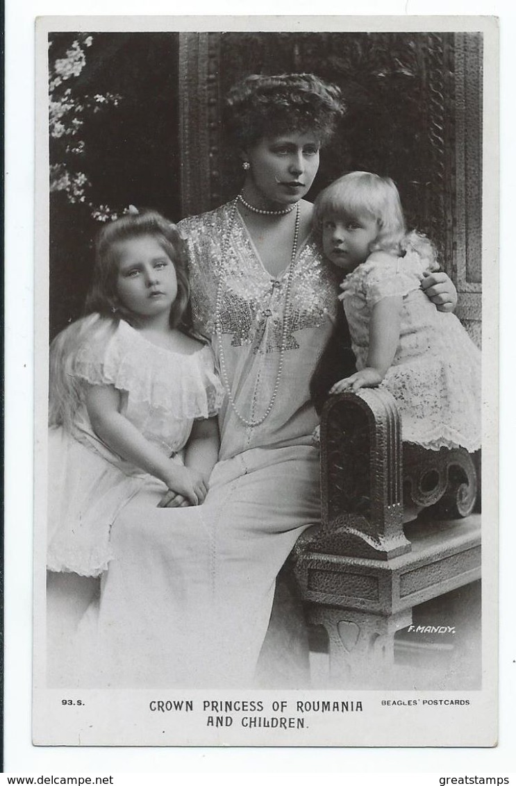 Royal Family  Rp    Crown Princess Marie Of Rumania And Children Seated   Unused Beagles - Royal Families