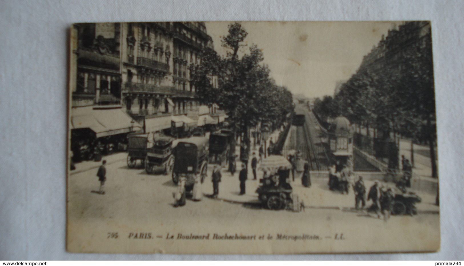 PARIS IX -BD ROCHECHOUART - Arrondissement: 09