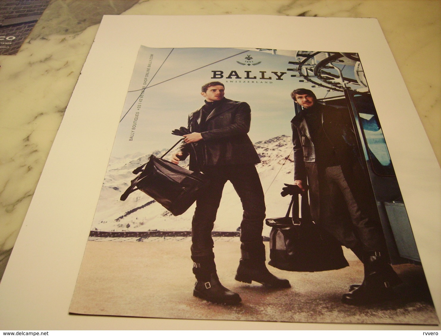 ANCIENNE PUBLICITE CHAUSSURE BALLY 2012 - Other & Unclassified