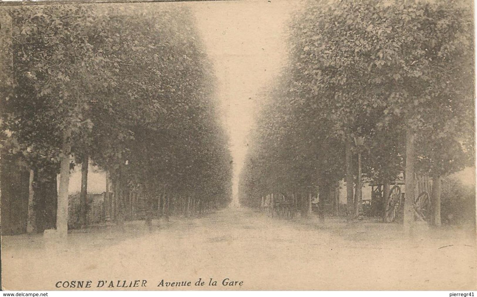 CPA-1920-03-COSNE D ALLIER-AVENUE De La GARE-TBE- - Autres & Non Classés