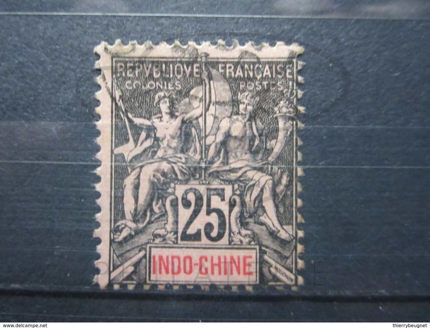 VEND BEAU TIMBRE D ' INDOCHINE N° 10 !!! - Oblitérés