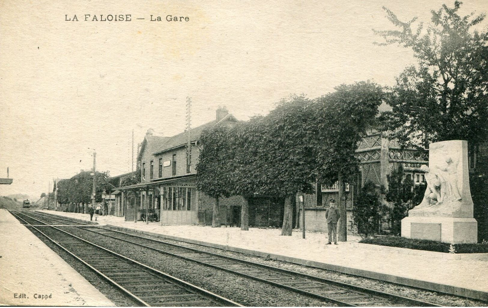 CPA"LA FALOISE  " La Gare - Other & Unclassified