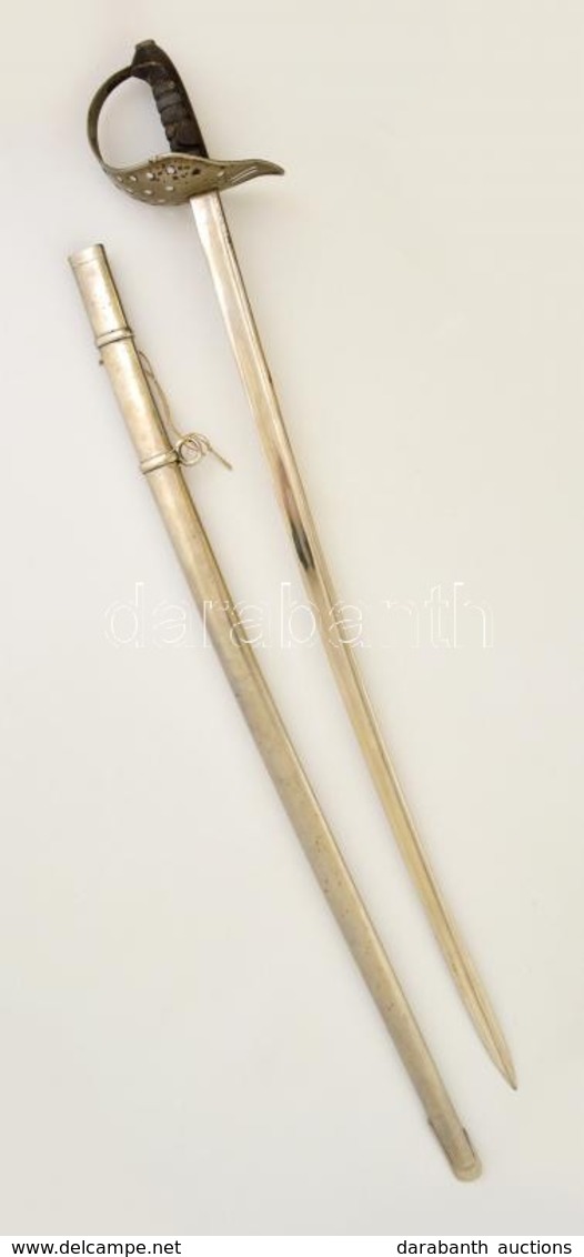 XIX. Sz Vége. Lovassági Kard Jelzés Nélkül, Fém Hüvellyel / Cavalry Sword 104 Cm - Other & Unclassified