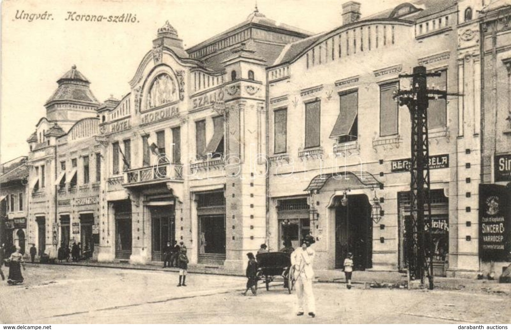 T2 Ungvár, Uzshorod, Uzhorod; Korona Szálló, Singer Varrógép, Rubin Májer és Horvát Mór üzlet / Hotel, Shops + K.u.K. Mi - Ohne Zuordnung