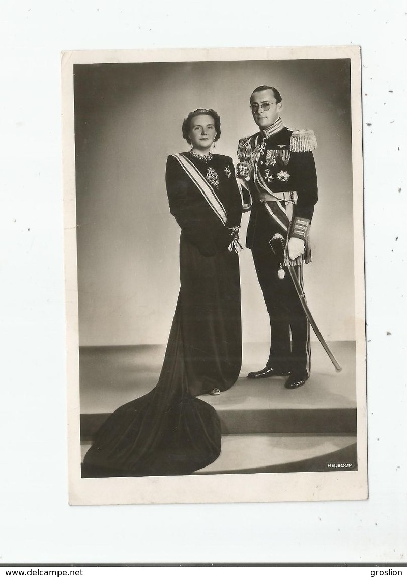 PAYS BAS 101  LA REINE JULIANA ET SON EPOUX LE PRINCE BERNHARD AMSTERDAM LE 6 SEPTEMBRE 1948 - Familles Royales