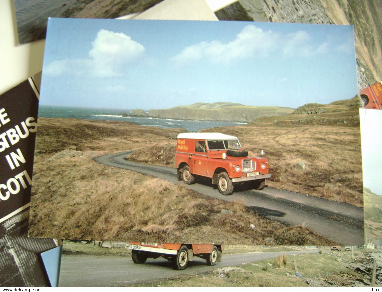BOX   5  CARD   1973   POSTAL SERVICES: The Postbus In Scotland   ROYAL MAIL  JEEP  SCOZIA  Post Office POSTE - Poste & Postini