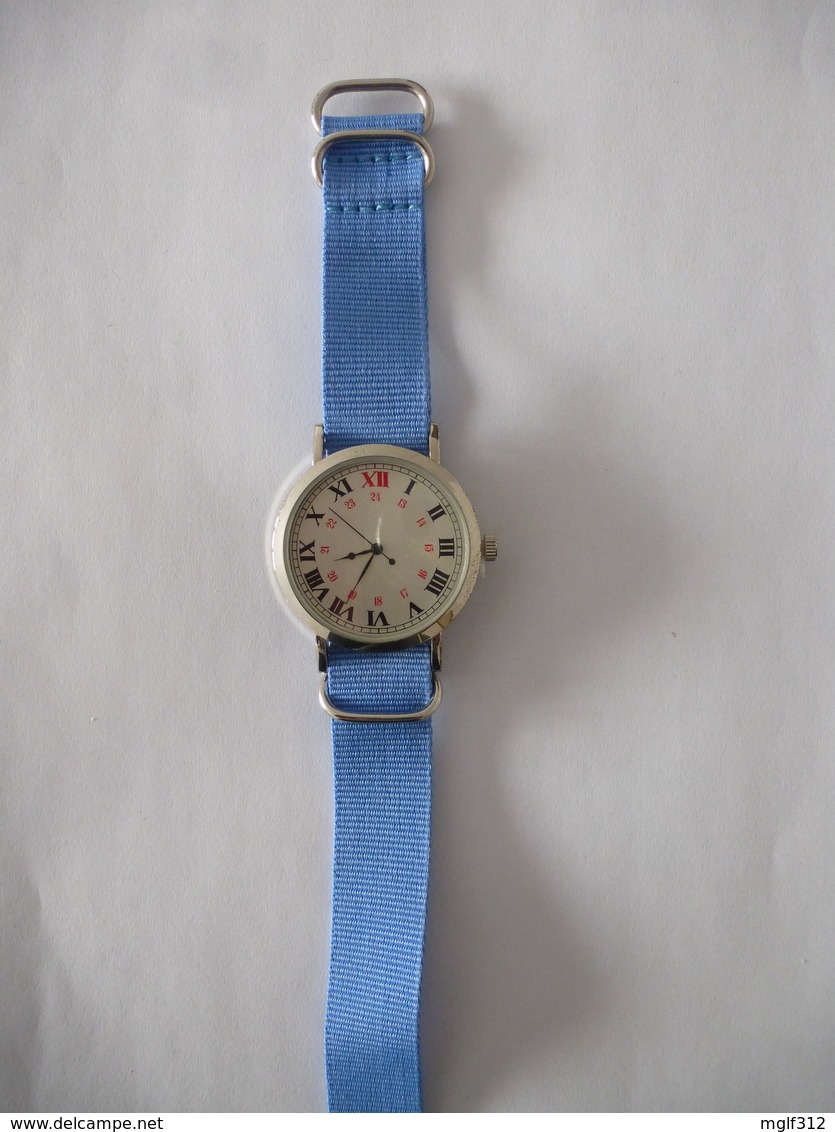 MONTRE Neuve, Bracelet En Toile - Détails  Sur Le Scan - Watches: Modern