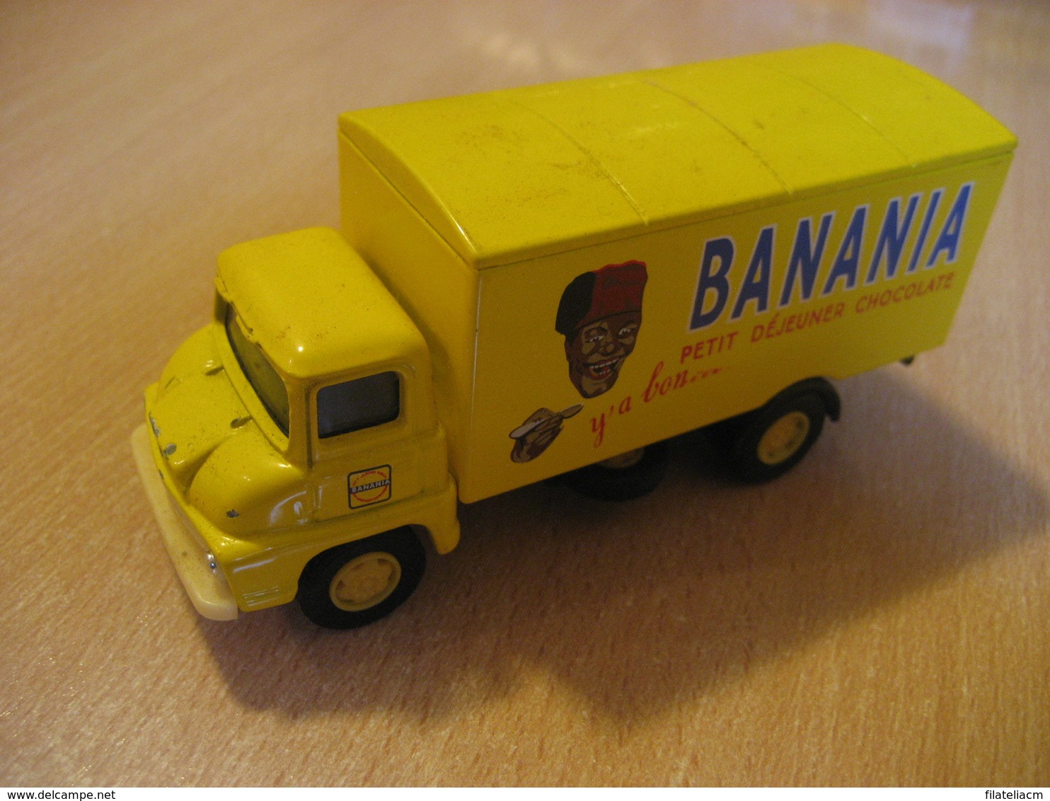 THAMES TRADER Van Truck BANANIA Chocolate Aprox. 10,5x3,5 Cm Vintage Miniature Auto CORGI Good Condition - Jouets Anciens