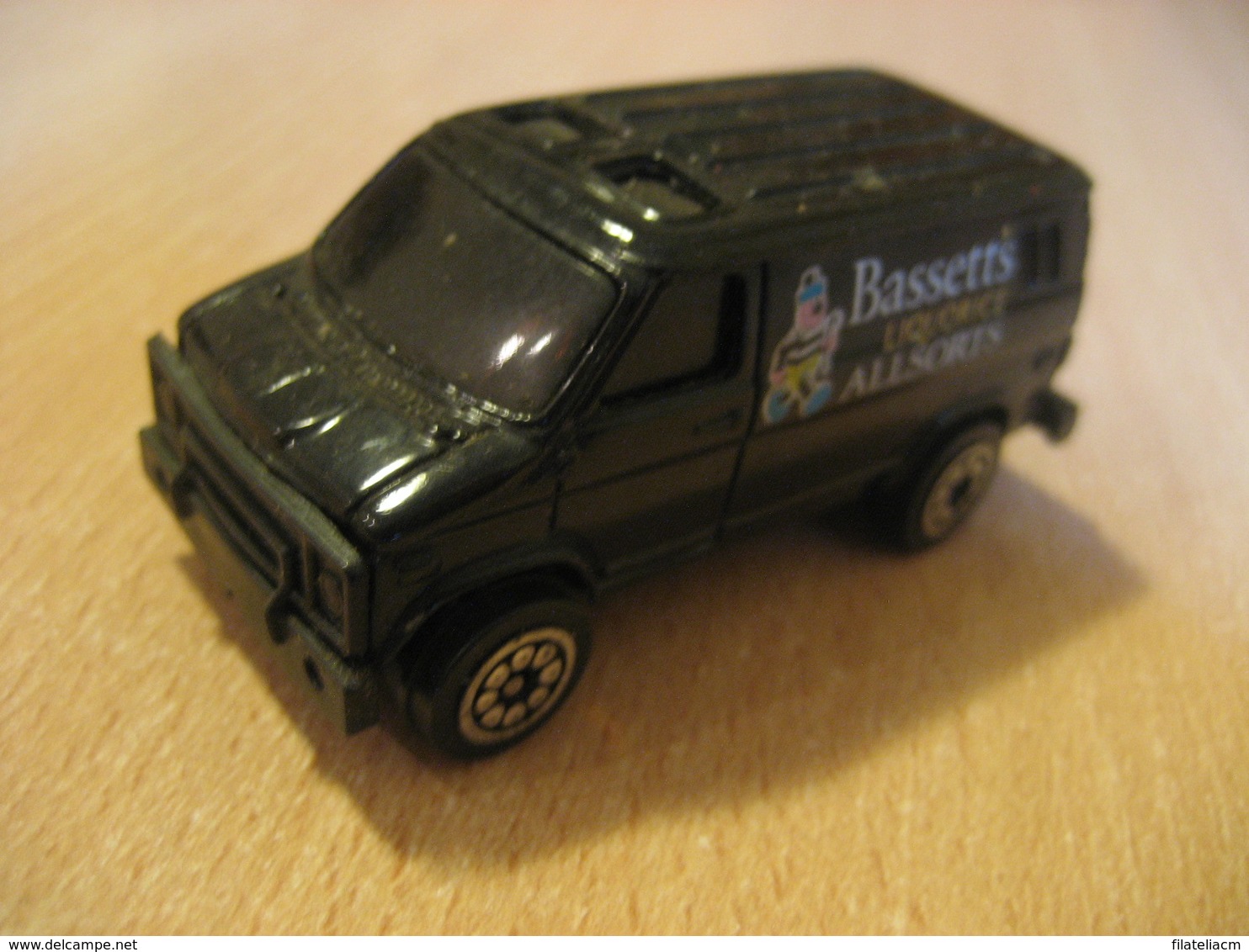 BASSETT'S Liquorice Allsorts Van Truck Aprox. 7x3 Cm Vintage Miniature Auto Good Condition - Oud Speelgoed