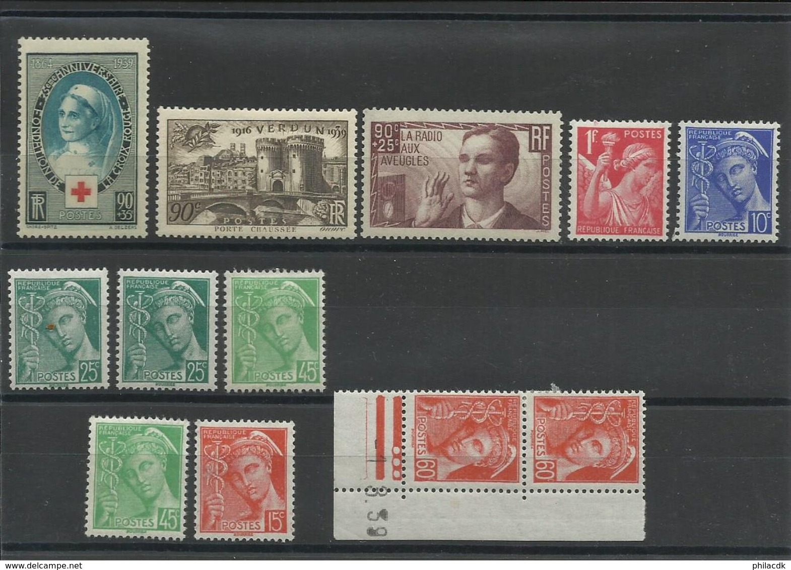 FRANCE - LOT DE 12 TIMBRES NEUFS* AVEC CHARNIERE OU GOMME ALTEREE - COTE YT : € - - Collections