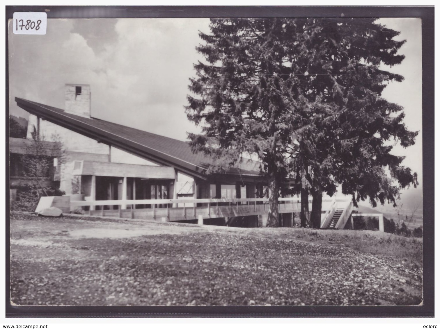 FORMAT 10x15 Cm - LES GENEVEYS SUR COFFRANE - LE LOUVERAIN - CENTRE DE JEUNESSE ET DE FORMATION - TB - Coffrane