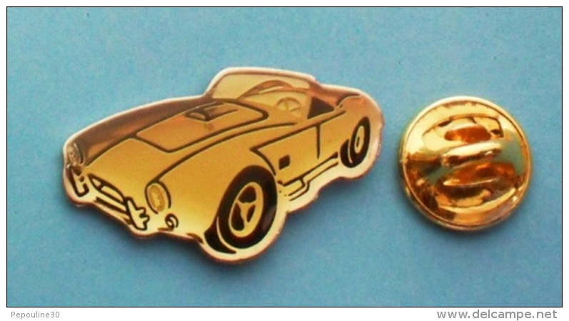 1 PIN'S //   ** SHELBY COBRA ** 1962 / 1967 ** - Autres & Non Classés