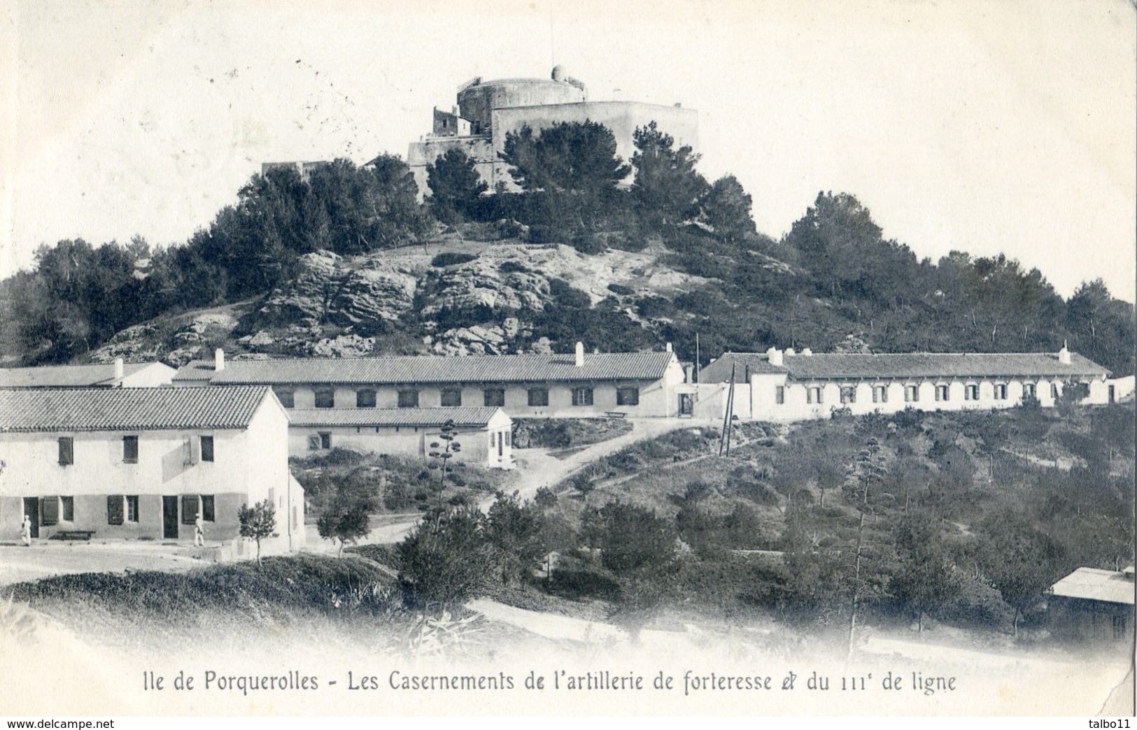 83 - Ile De Porquerolles - Les Casernements De L'artillerie - Forteresse Du 111 De Ligne - Porquerolles