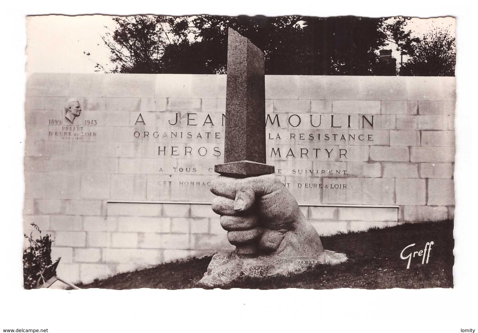 25 Chartres Monument à Jean Moulin Architecte Jean Maunoury Sculpteur Marcel Courbier CPSM PF - Chartres