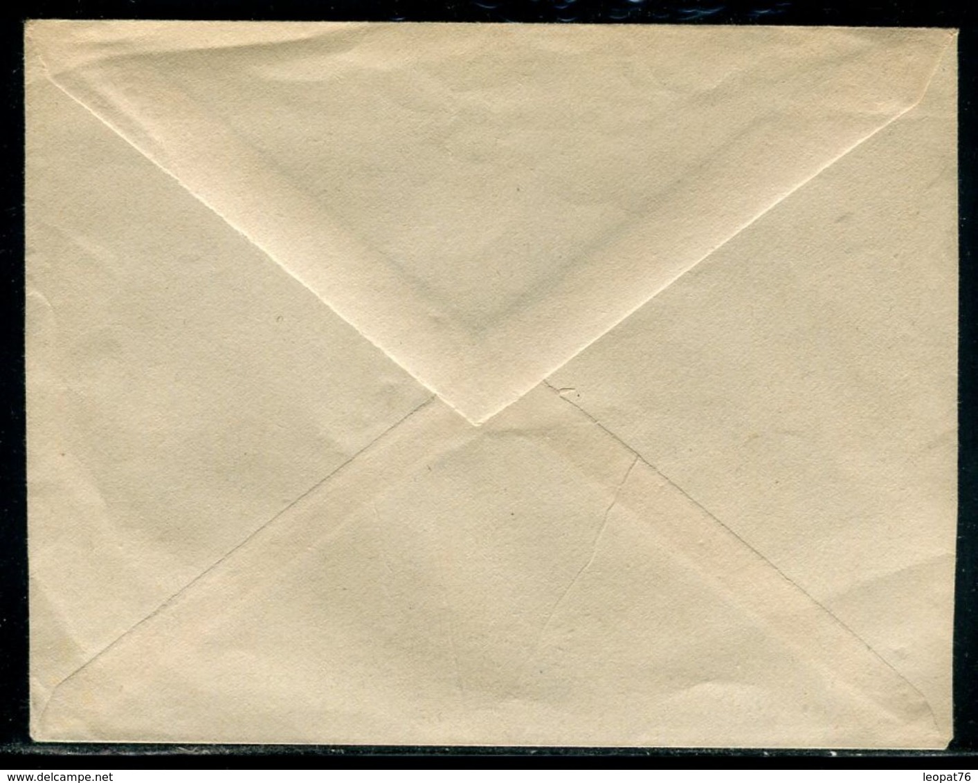 Enveloppe Avec Timbres , Surcharge De Lyon + Cachet " Lyon Libéré " En 1944 - Ref F226 - 2. Weltkrieg 1939-1945