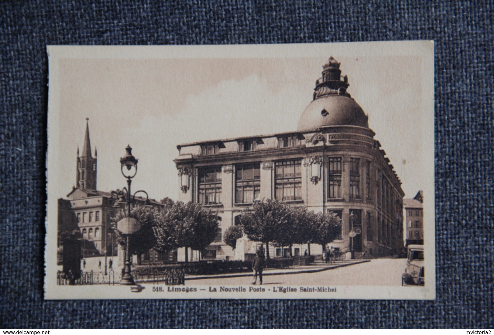 LIMOGES - La Nouvelle Poste Et L'Eglise Saint Michel - Limoges