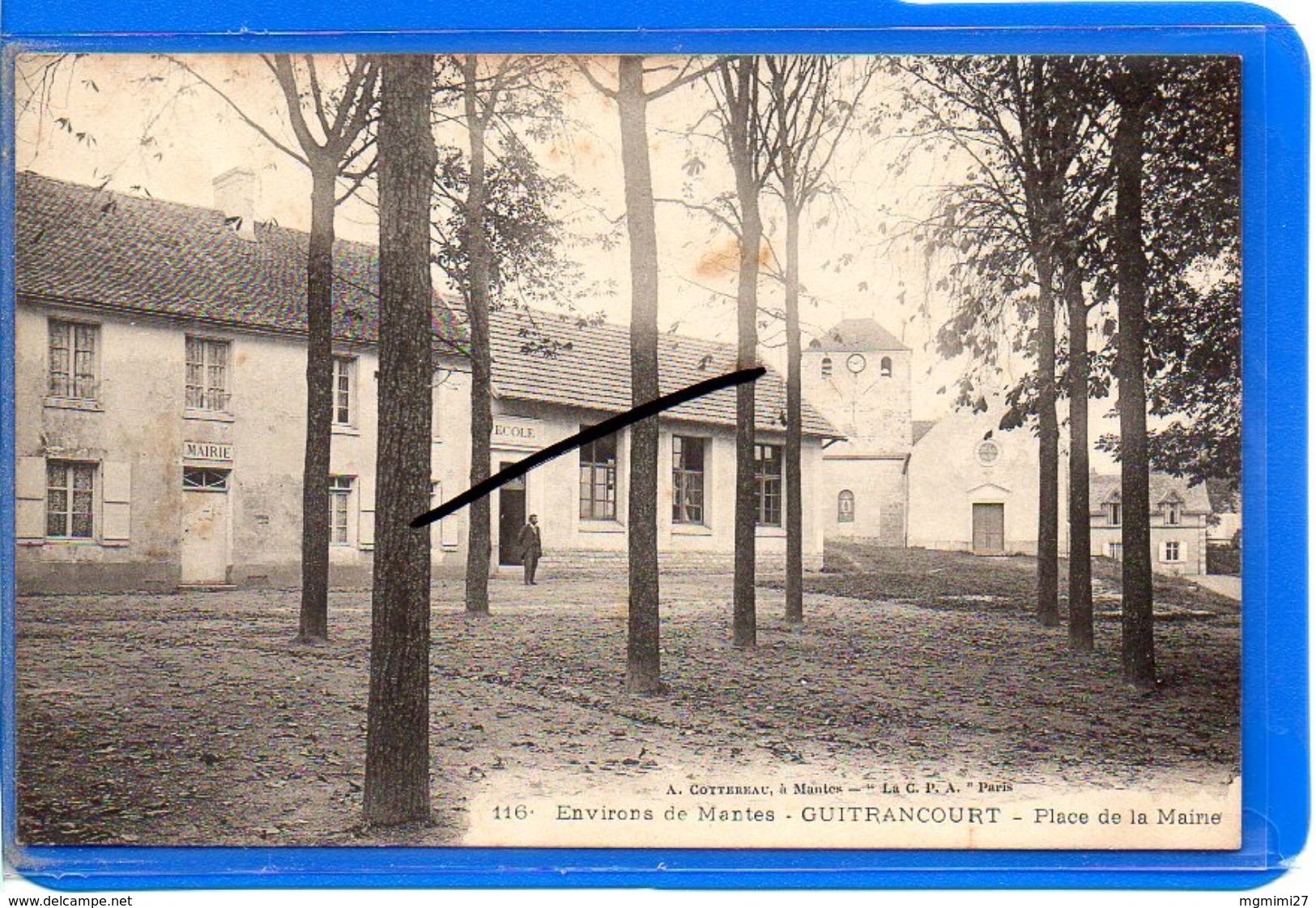 CPA 78 - GUITRANCOURT - Environs De Mantes - Place De La Maire - Guyancourt