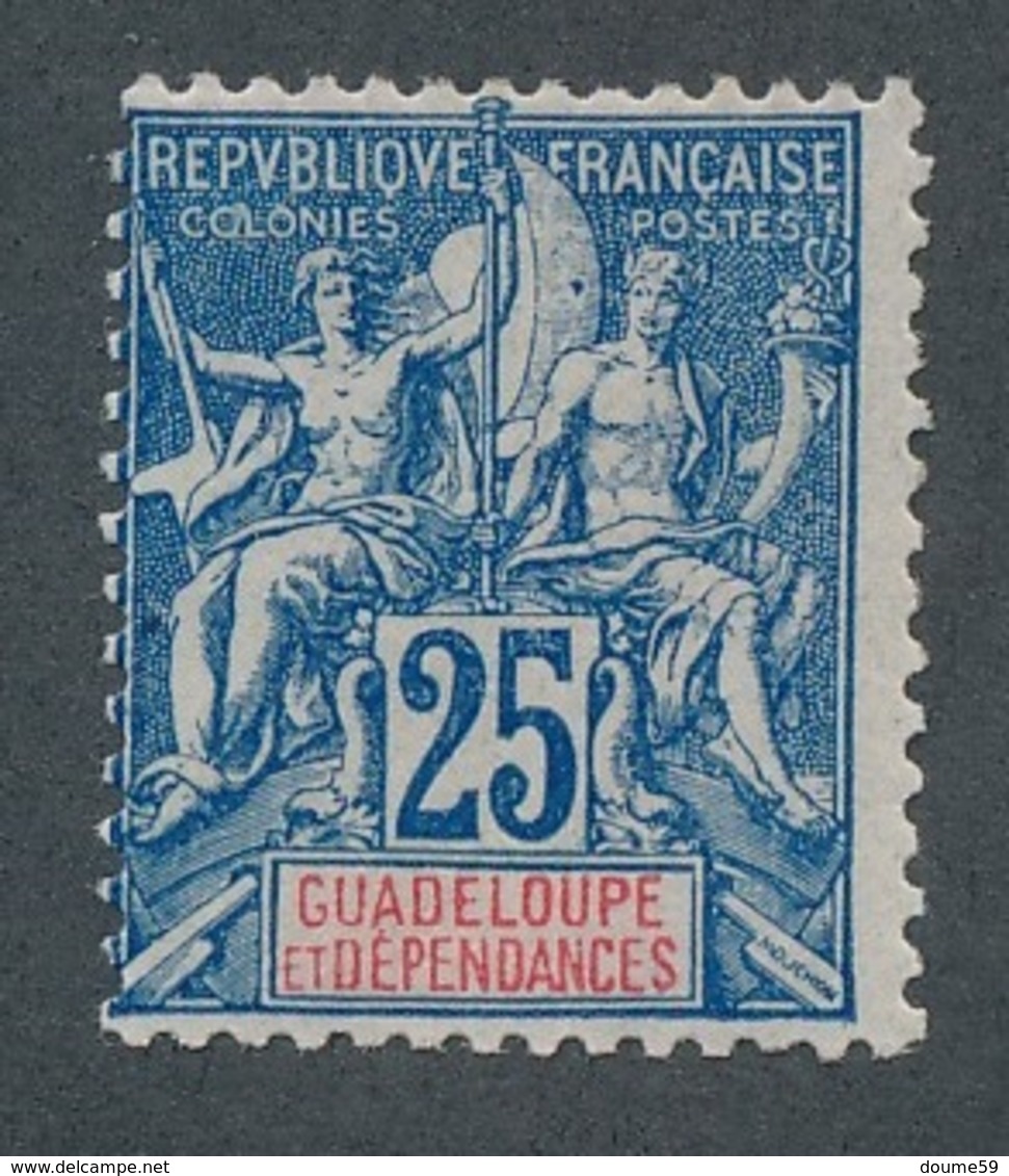 BI-614: GUADELOUPE: " Lot Avec Type "GROUPE"n°43* Signé - Ungebraucht