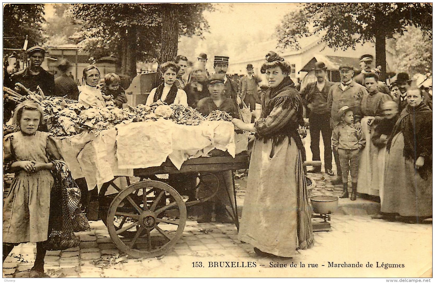 Bruxelles - Marchande De Légumes - Markten