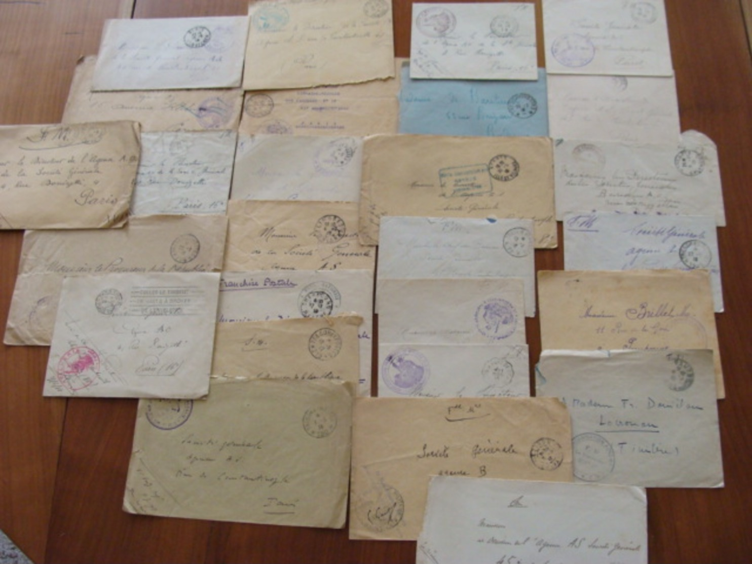 LOT 320 LETTRES CPA  CACHET MILITAIRE DE 1914 AUX ANNEES 1960 MARCOPHILIE TRESOR ET POSTE VOIR PHOTOS DU LOT - Military Postmarks From 1900 (out Of Wars Periods)