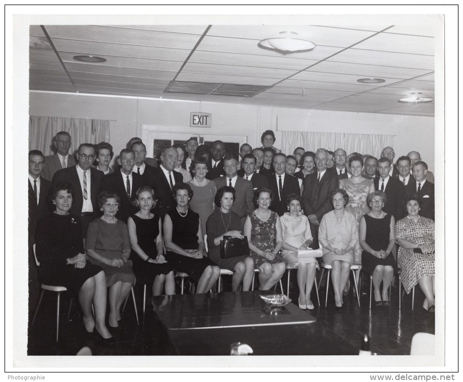 Orlando AFB? Base Militaire Aerienne Portrait De Groupe Employees Bureau Ancienne Photo 1965 - War, Military