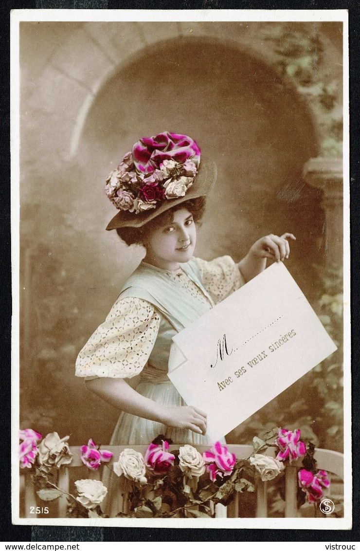 Jeune Femme Avec Fleurs - Circulé - Circulated - Gelaufen - 1908. - Femmes