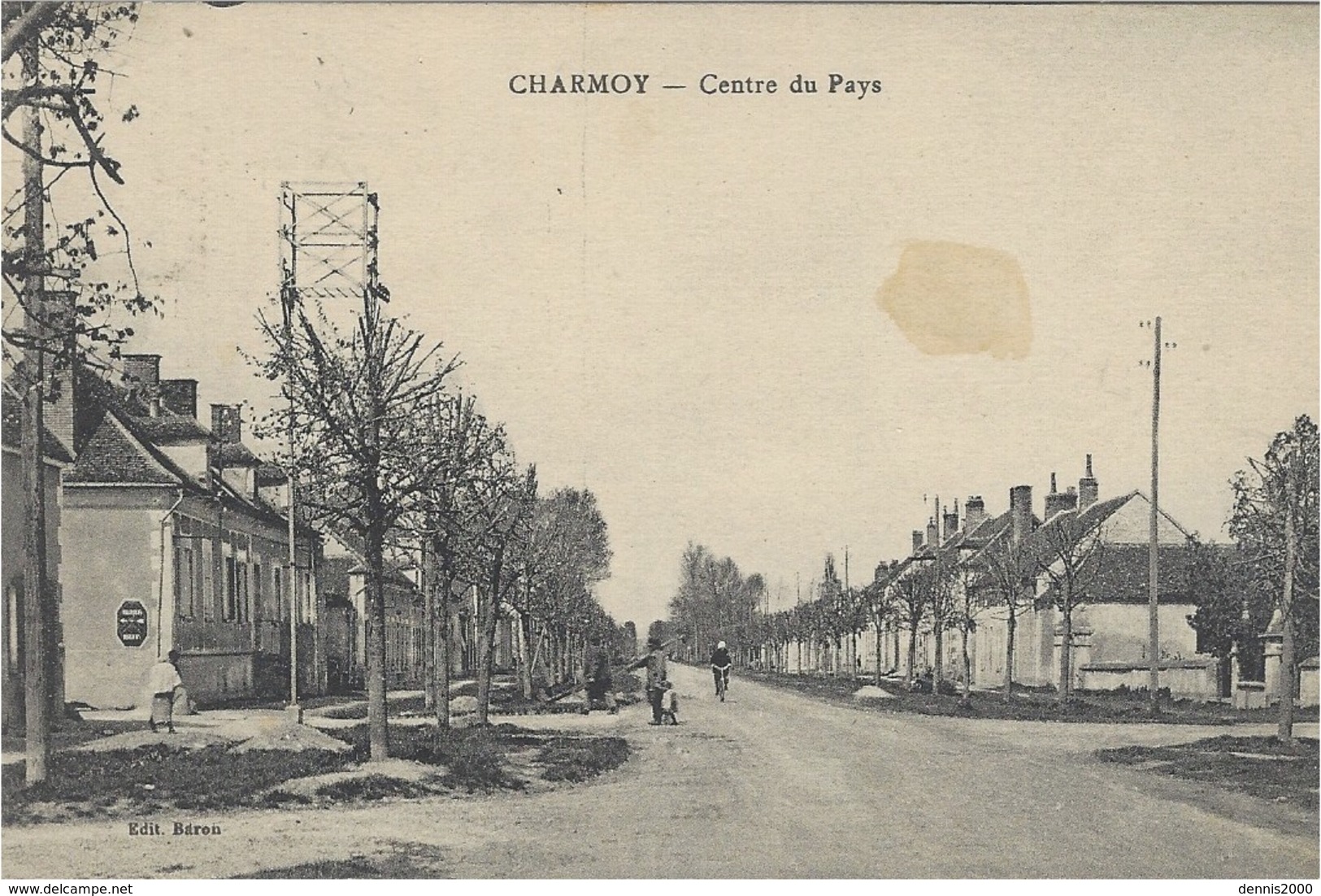 CHARMOY - Centre Du Pays -ed.Baron - Charmoy