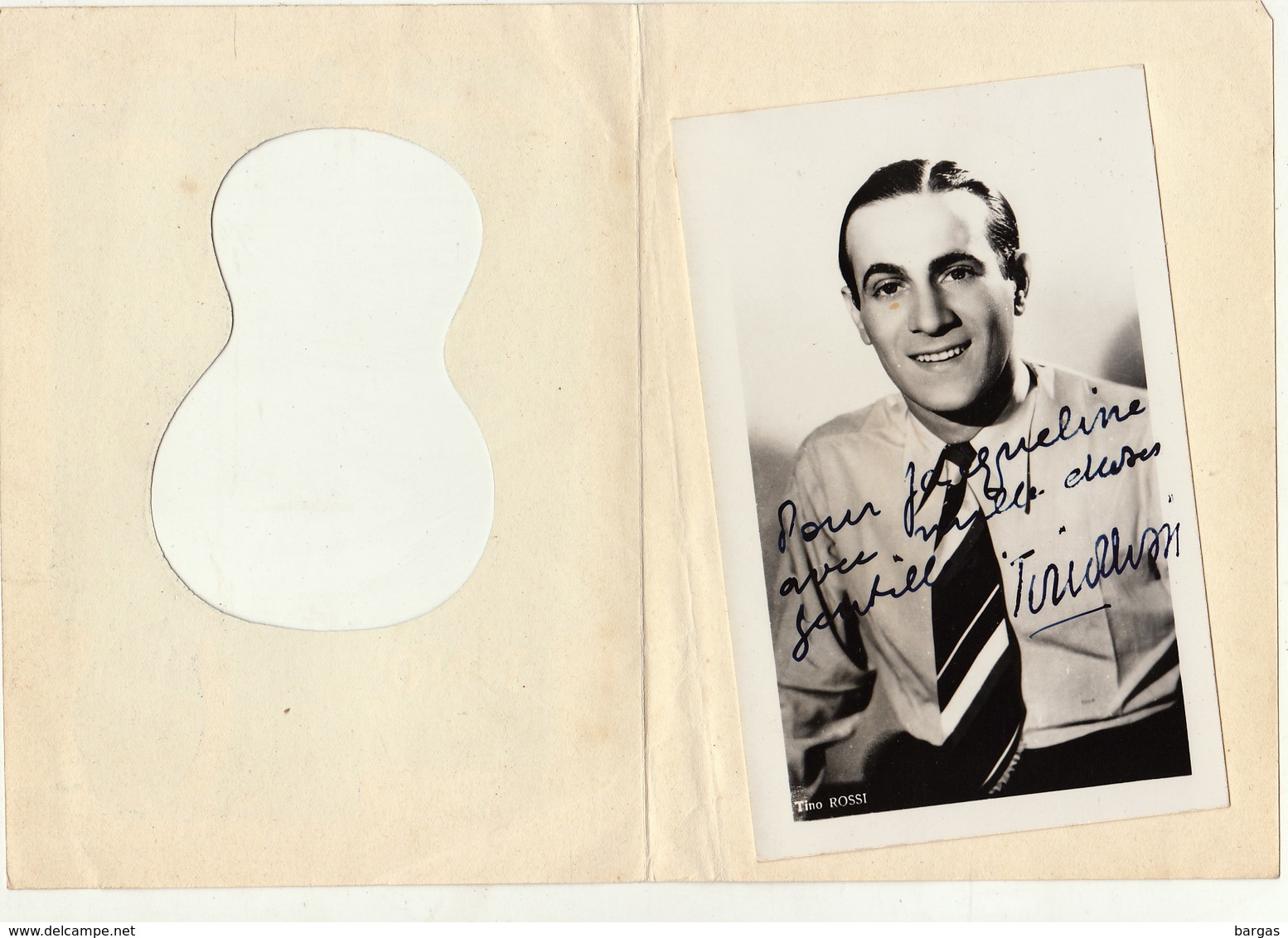 Carte Photo Dans Sa Pochette Autographe De Tino Rossi - Autres & Non Classés