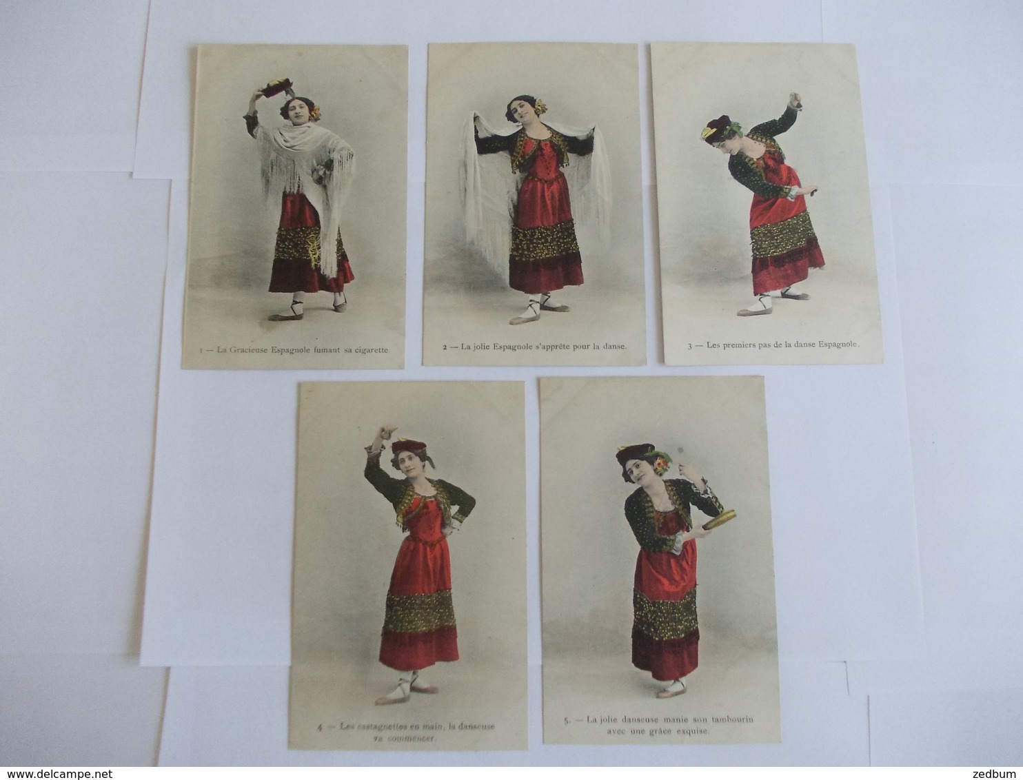 Lot De 5 Cartes D'une Même Série Danseuse Espagnole - 5 - 99 Postcards