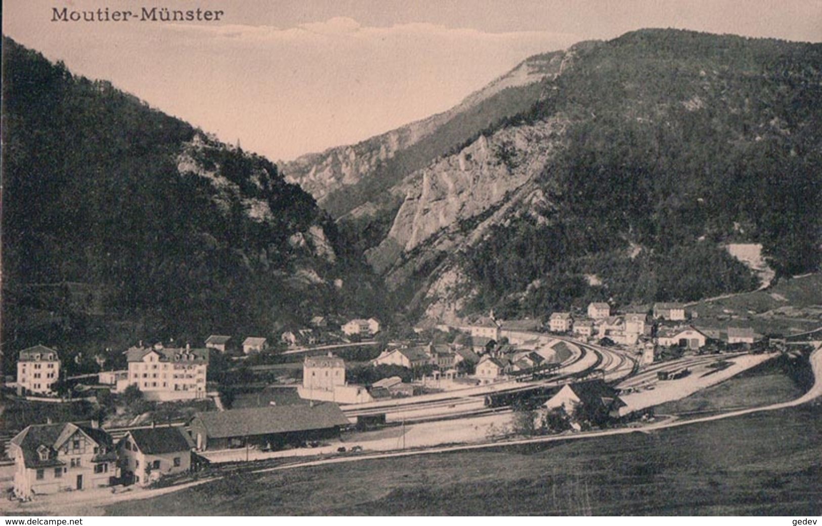 Moutier, Chemin De Fer, Gare Et Train (31399) - Moutier