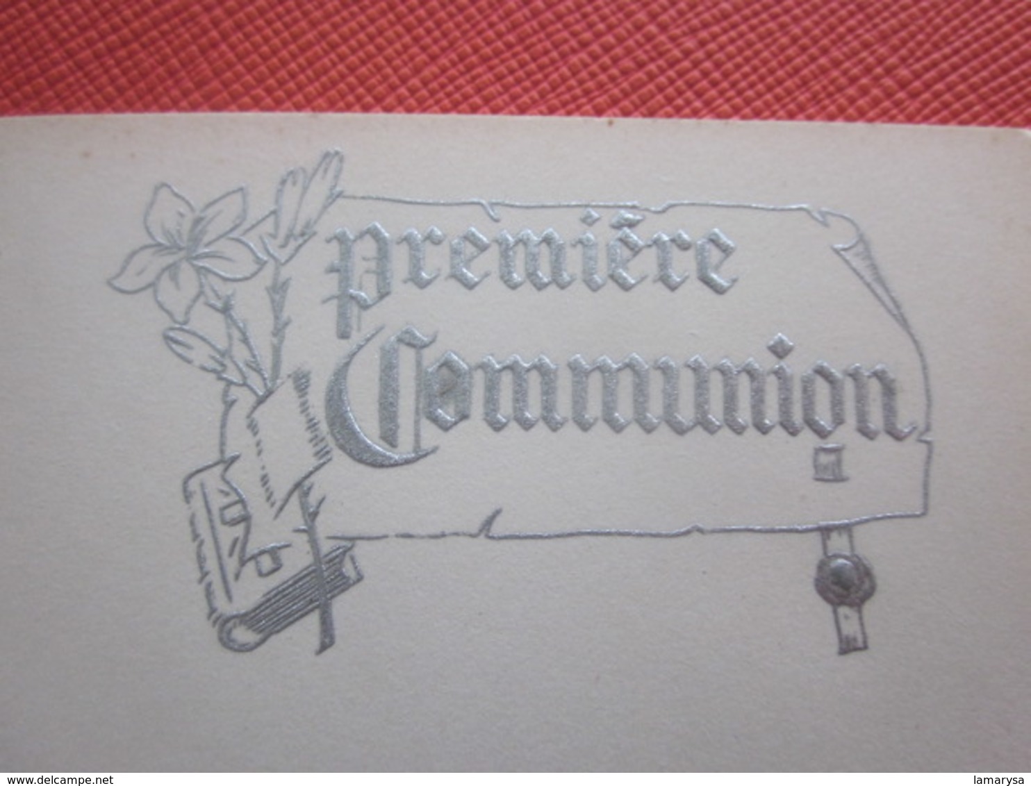 VINTAGE MENU DE PREMIÈRE COMMUNION VIERGE ILLUSTRATION EN RELIEF ARGENTÉE - Menus