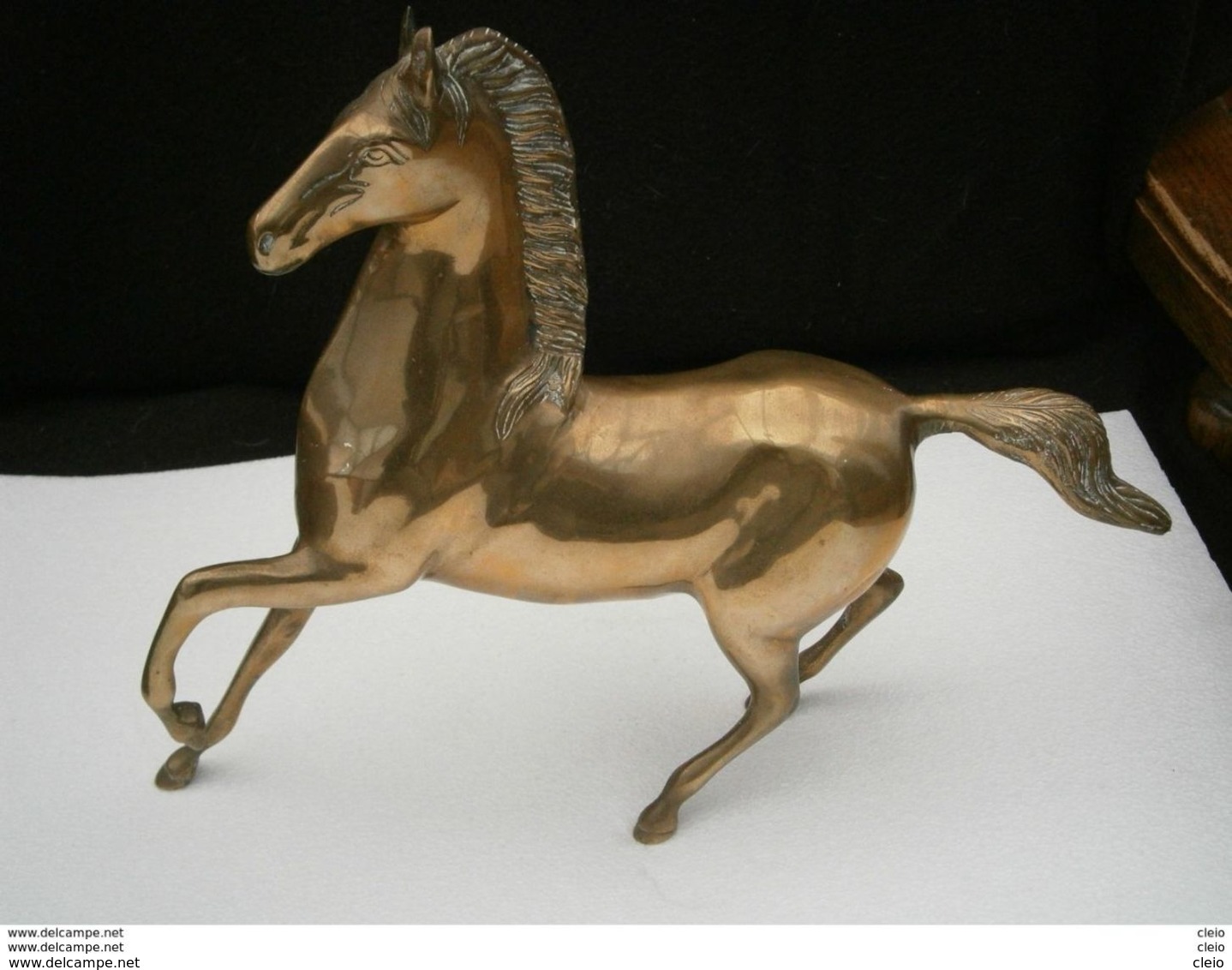 STATUE CHEVAL EN LAITON Bronze H 28 Cm L 30 Cm La 7 Cm - Bronzes