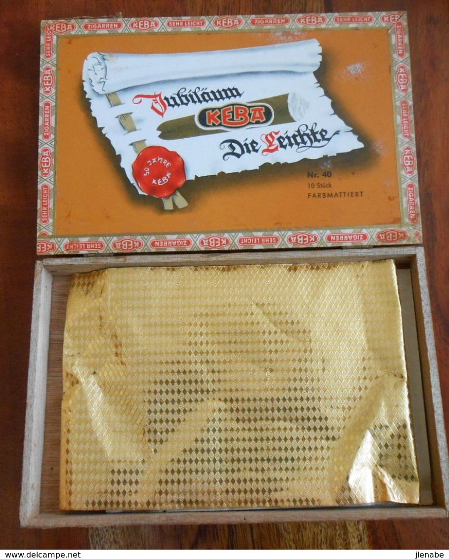 Boite Vide 10 CigaresJubiläum Leichte Par KEBA Années 50 - Empty Tobacco Boxes