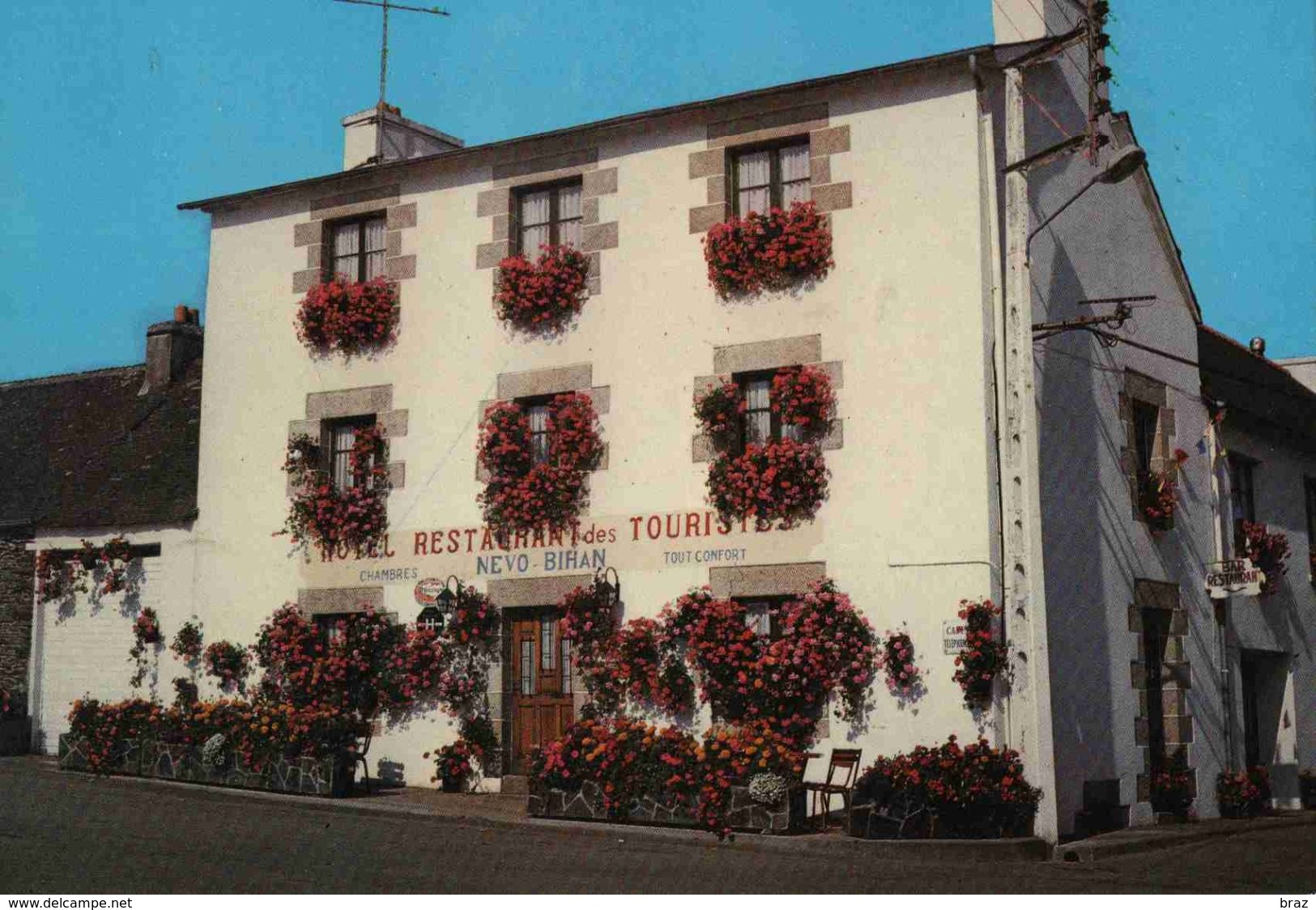 CPM St Gilles Vieux Marché Hotel Nevo Le Bihan - Saint-Gilles-Vieux-Marché