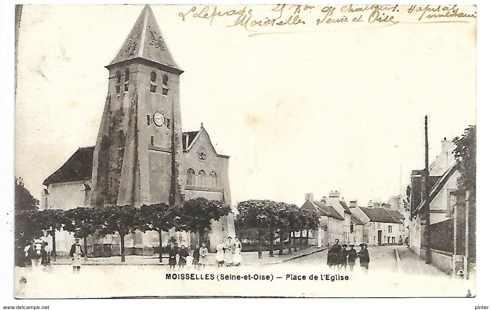 MOISSELLES - Place De L'Eglise - Moisselles