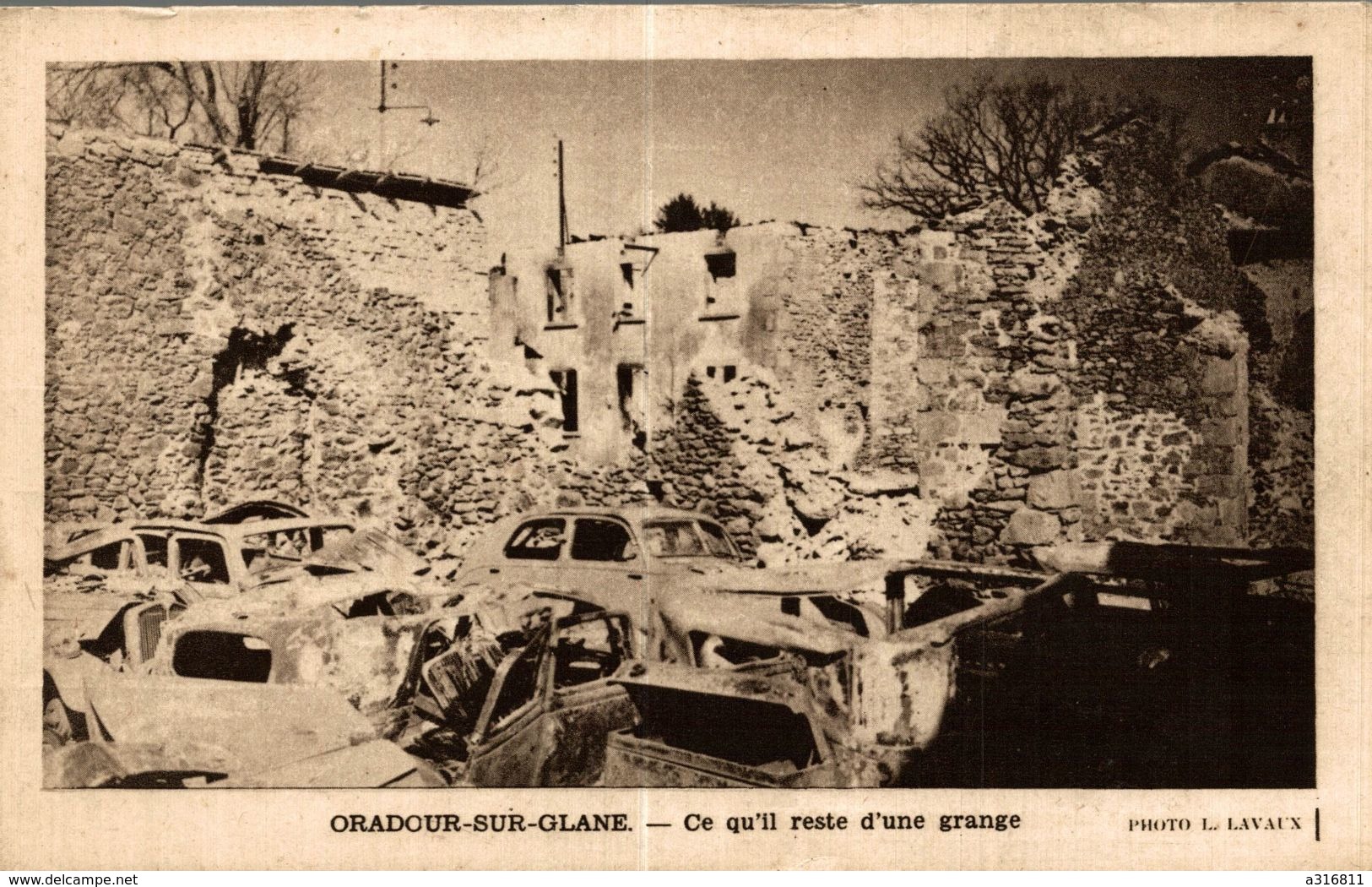 ORADOUR SUR GLANE  CE QU IL RESTE D UNE GRANGE - Oradour Sur Glane