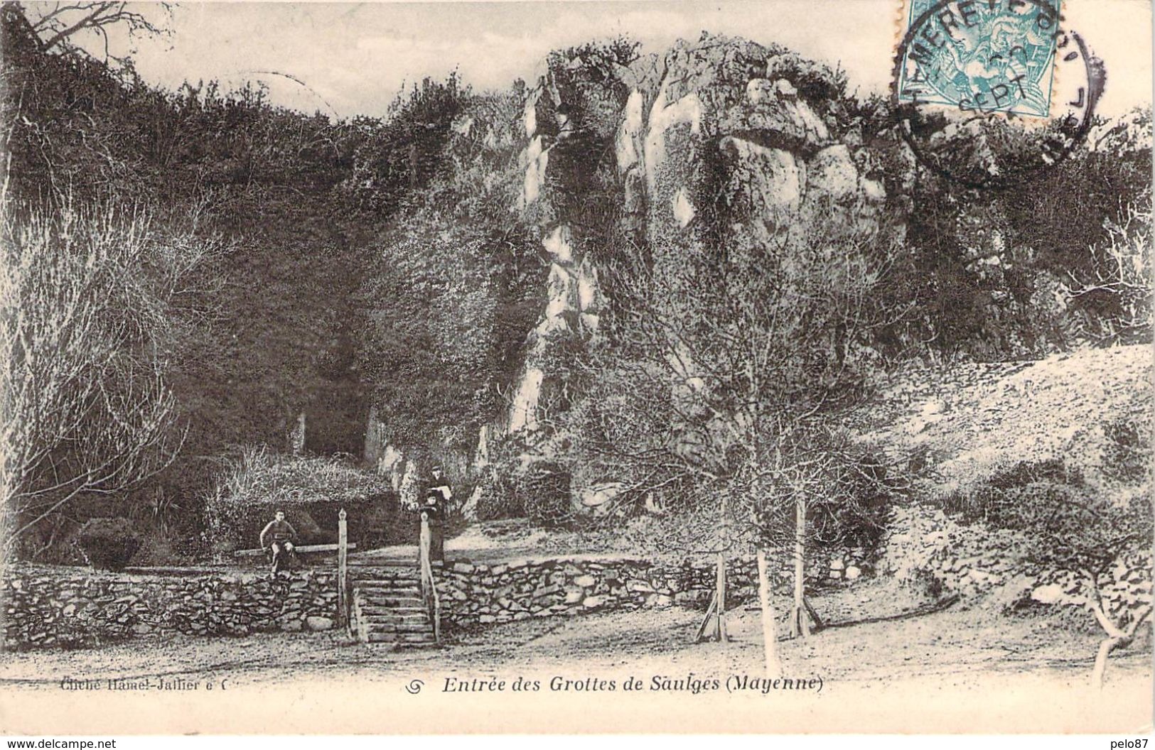 CPA Entrée Des Grottes De Saulges (animée) N1089 - Autres & Non Classés