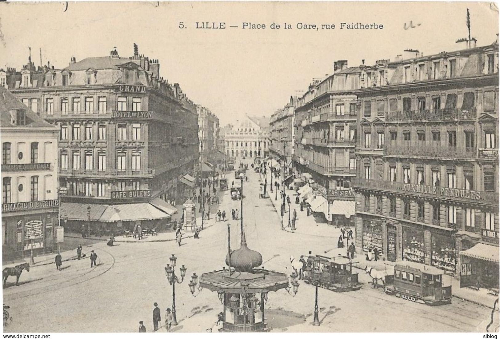 CPA - LILLE - Place De La Gare - Lille