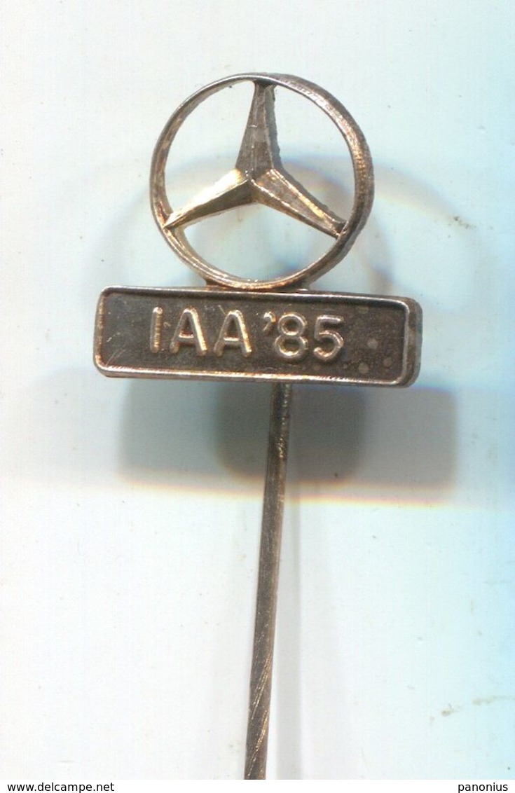MERCEDES IAA 85, Inter. Ausstellung  - Car, Auto, Automotive, Vintage Pin, Badge, Abzeichen - Mercedes
