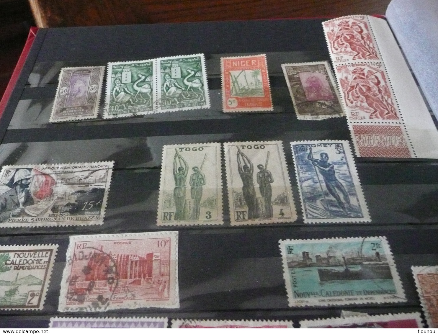 CLASSEUR DE TIMBRES DES EX COLONIES PLUS EGYPTE