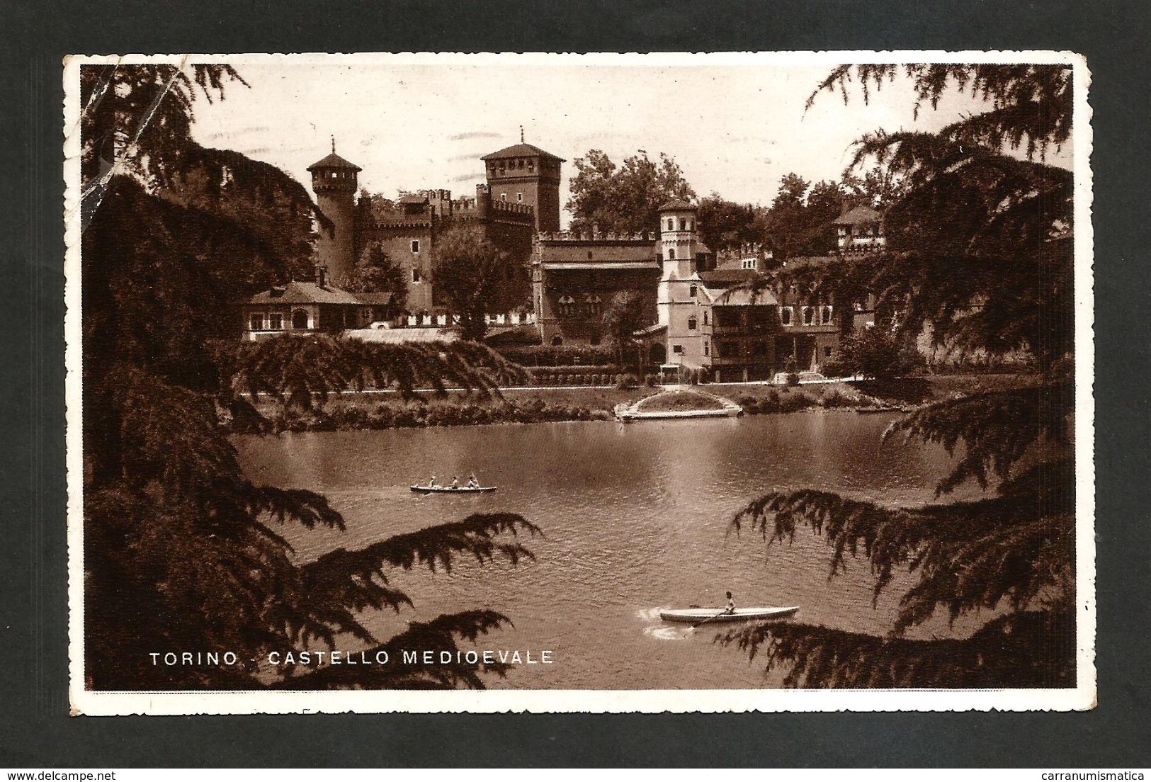 TORINO - Castello Medioevale / Borgo Medioevale & Fiume Po ( Spedita 1938 ) ANIMATA - Fiume Po