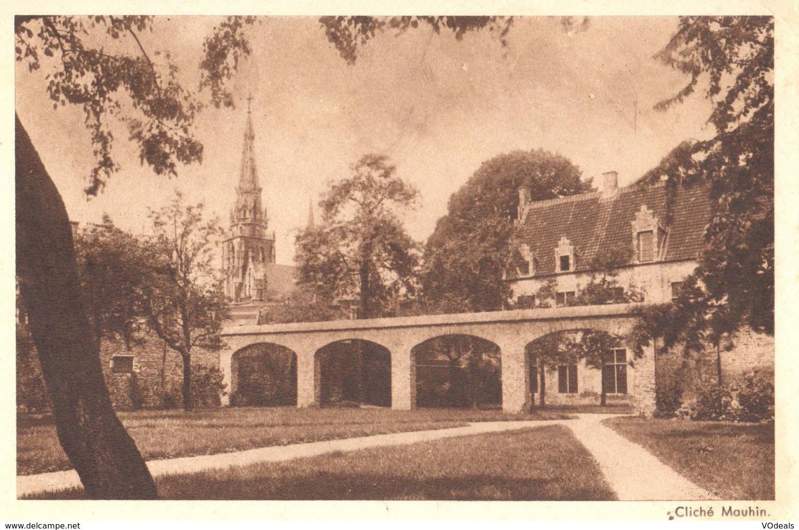 Bruxelles - CPA - Anderlecht - Maison D'Erasme - Façade Postérieure Et Jardin - Anderlecht