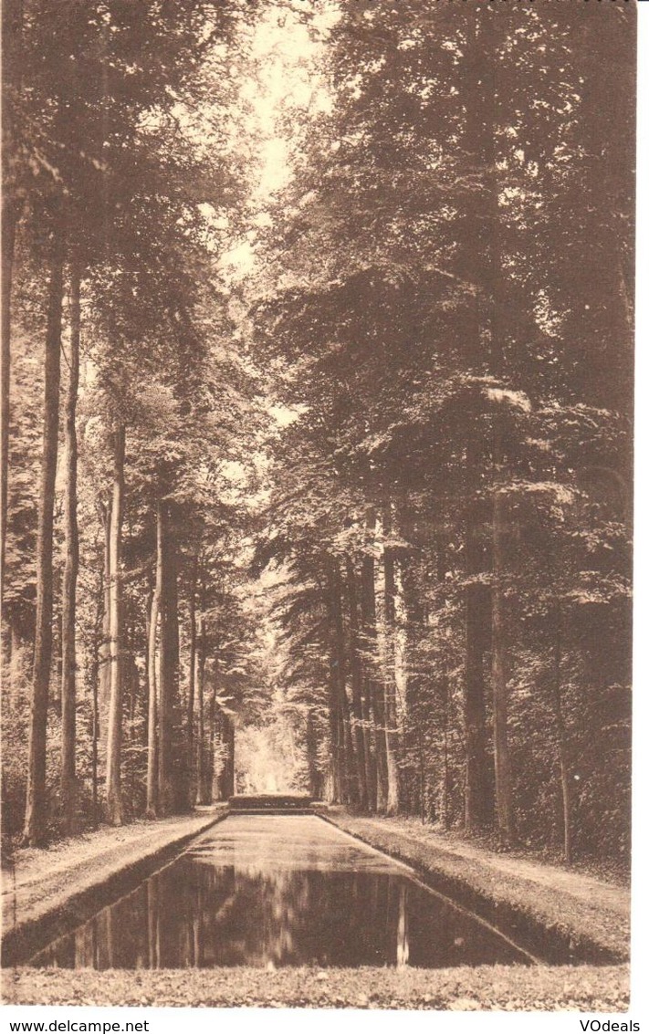 Beloeil - CPA - Le Parc Et Les Miroirs - Beloeil