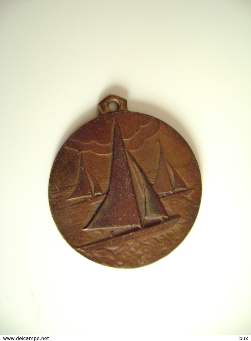 1954 Coppa MED. D'ORO ALFREDO ZAMBRINI  MILITARE MARINA  CIRCOLO DELLA VELA BARI  CANOA REMI REGATA SPORT MEDAGLIA MEDAL - Aviron