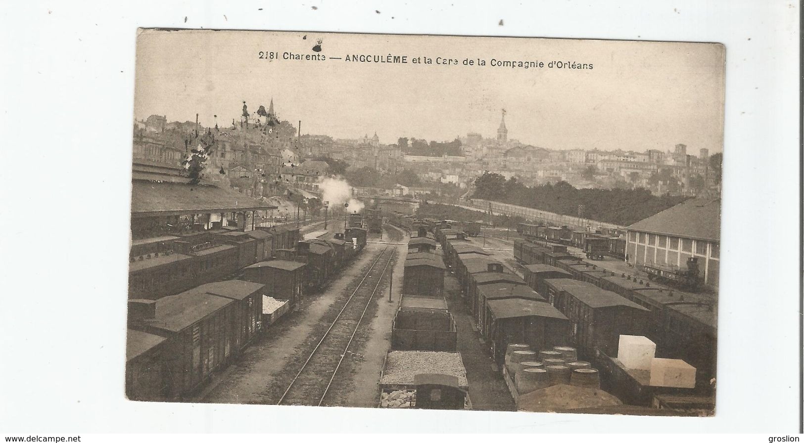 ANGOULEME 2181 CHARENTE ET LA GARE DE LA COMPAGNIE D'ORLEANS (TRAINS ET WAGONS) 1916 - Angouleme