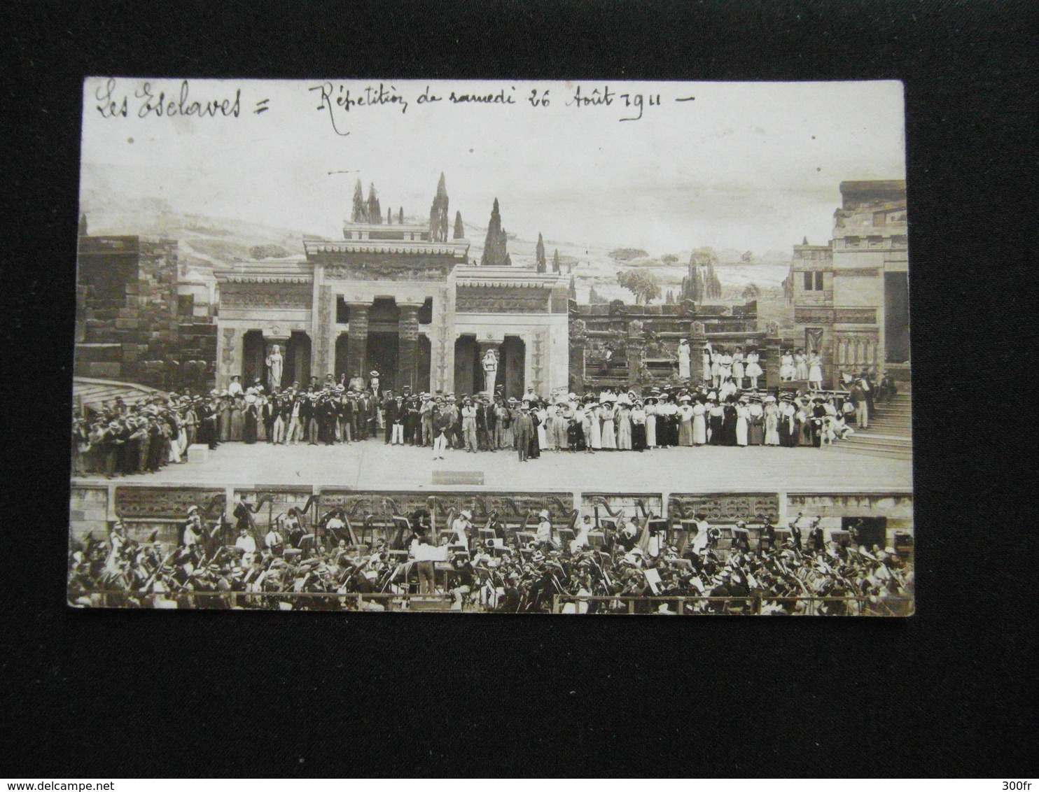 CARTE PHOTO THEATRE DES ARENES DE BEZIERS REPETITION LES ESCLAVES (34 HERAULT) 1911 - Beziers